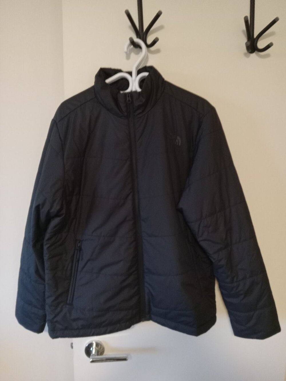 The North Face Junction Insulated Jacket — Men's Large — Black